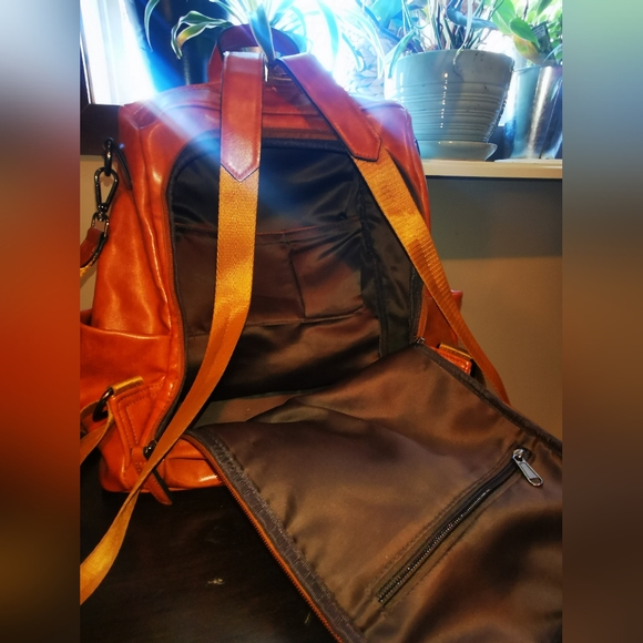 Anti-tampering Design Backpack - Picture 5 of 6